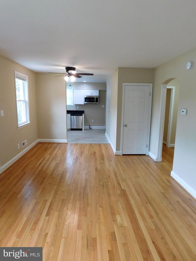 6403 Walther Ave, Baltimore, MD 21206 - photo 5