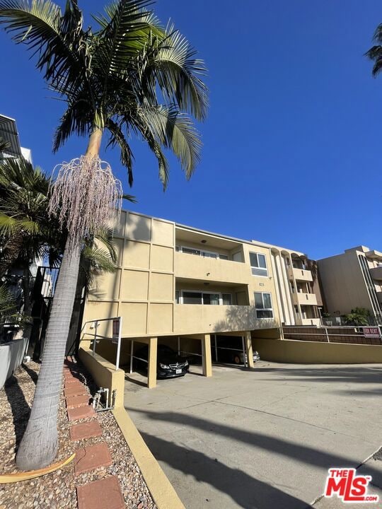 823 5th St, Santa Monica, CA 90403 - photo 3