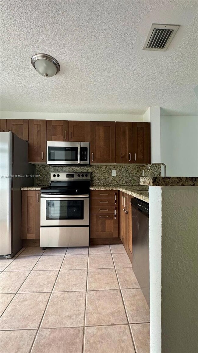 12124 SW 143rd Ln unit 85, Miami, FL 33186 - photo 7