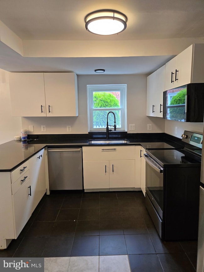 1008 N Roosevelt St, Arlington, VA 22205 - photo 2