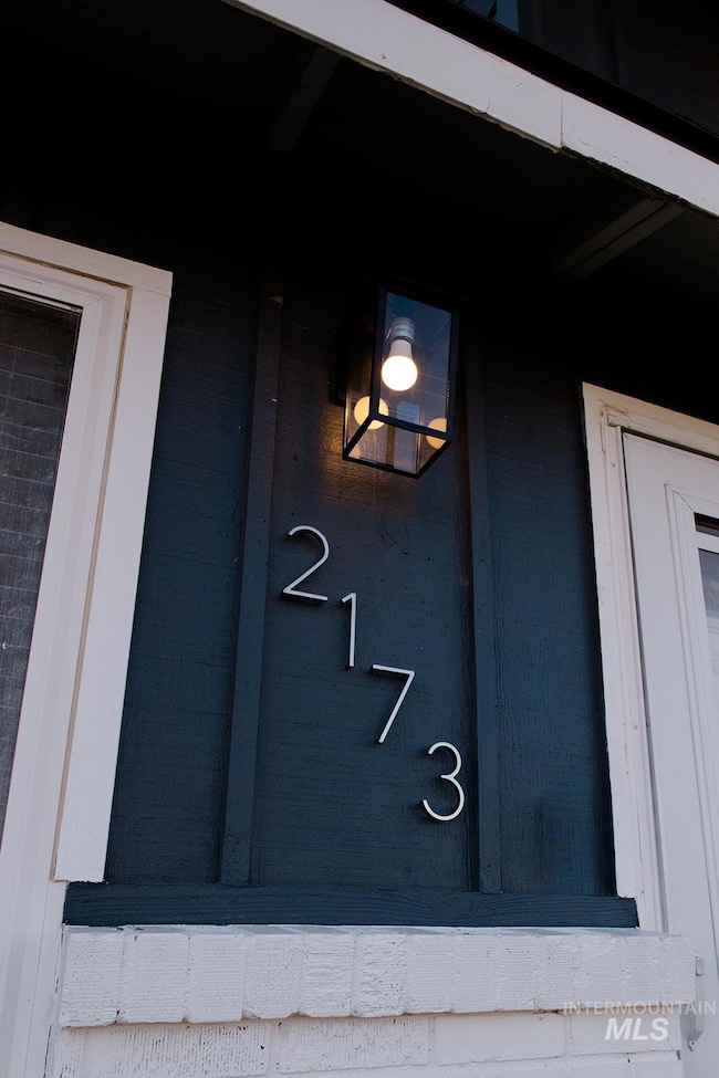 2173 NE Beaman St, Mountain Home, ID 83647 - photo 3