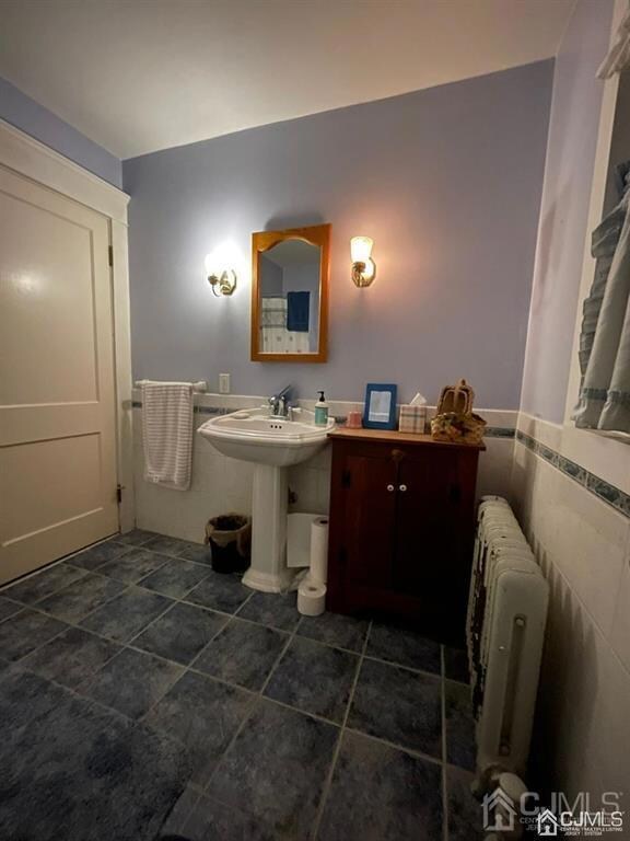 33 Carson Ave, Metuchen, NJ 08840 - photo 6