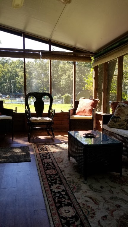 Screened in porch