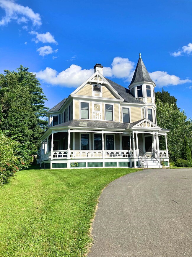 28 Main St, Walpole, NH 03608 - photo 2