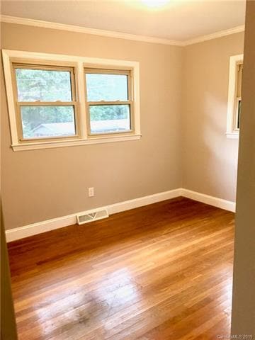Hardwood floors in every bedroom!