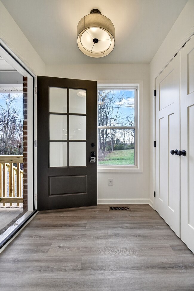 118 Higdon Ln, Monterey, TN 38574 - photo 5