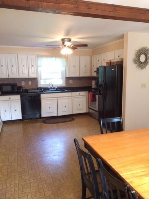 76 Sylvan Way, Manchester, ME 04351 - photo 6