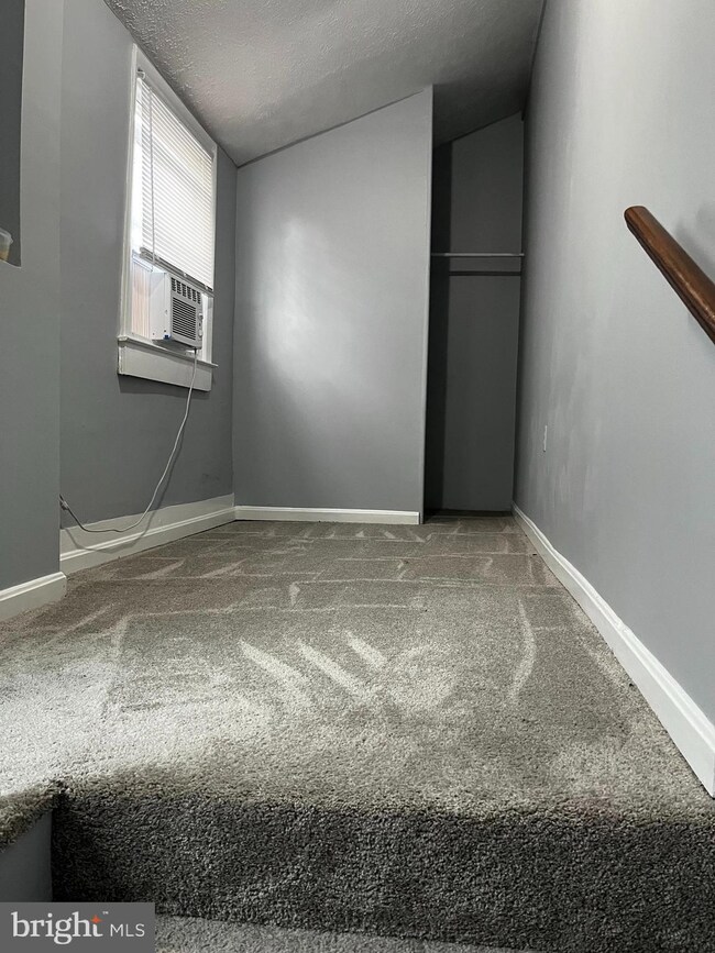 7889 Main St unit B, Middletown, VA 22645 - photo 4