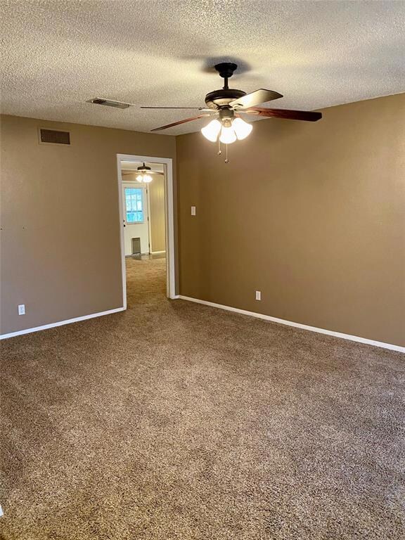 1107 Rosedale Dr, Gainesville, TX 76240 - photo 3