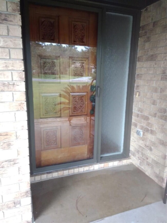 4625 Deerfield Dr, Pensacola, FL 32526 - photo 3
