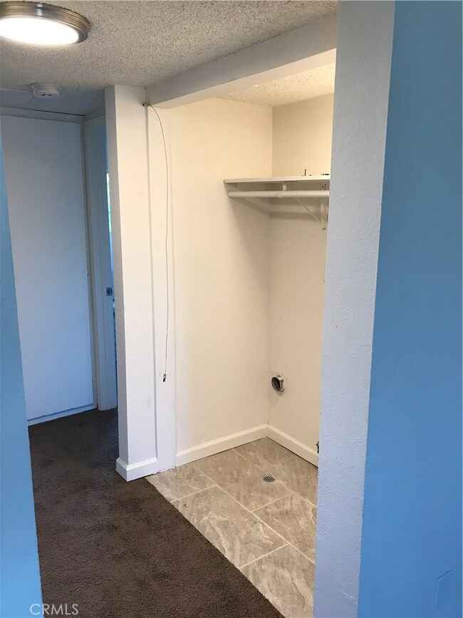 454 E Avenue q3 unit 7, Palmdale, CA 93550 - photo 6