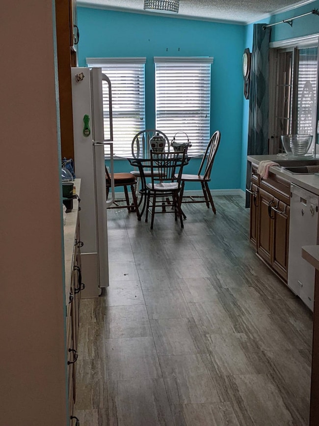 2534 Cimarron Dr unit 451, New Port Richey, FL 34655 - photo 3