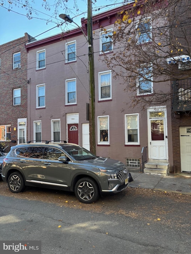 904 Greenwich St, Philadelphia, PA 19147 - photo 2