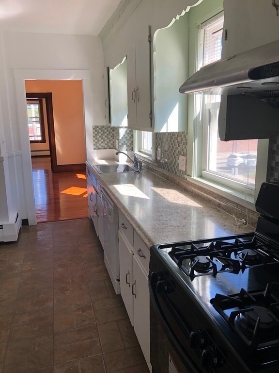 903 Hancock St unit 2, Quincy, MA 02170 - photo 2