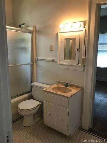 513 W End Ave, Statesville, NC 28677 - photo 3