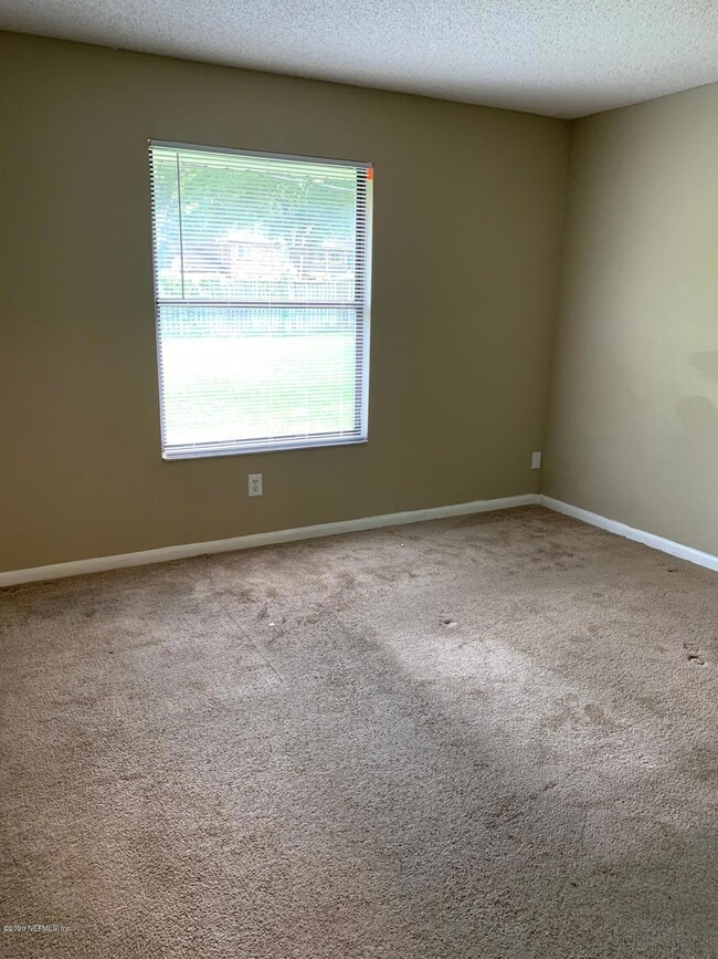 7854 Hunters Lake Cir S, Jacksonville, FL 32210 - photo 7