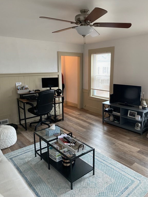 72-74 Bridge St unit 2, Salem, MA 01970 - photo 4