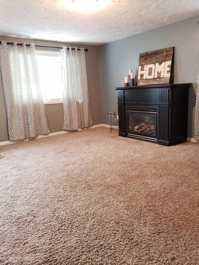 176 N 680 W, Blackfoot, ID 83221 - photo 5