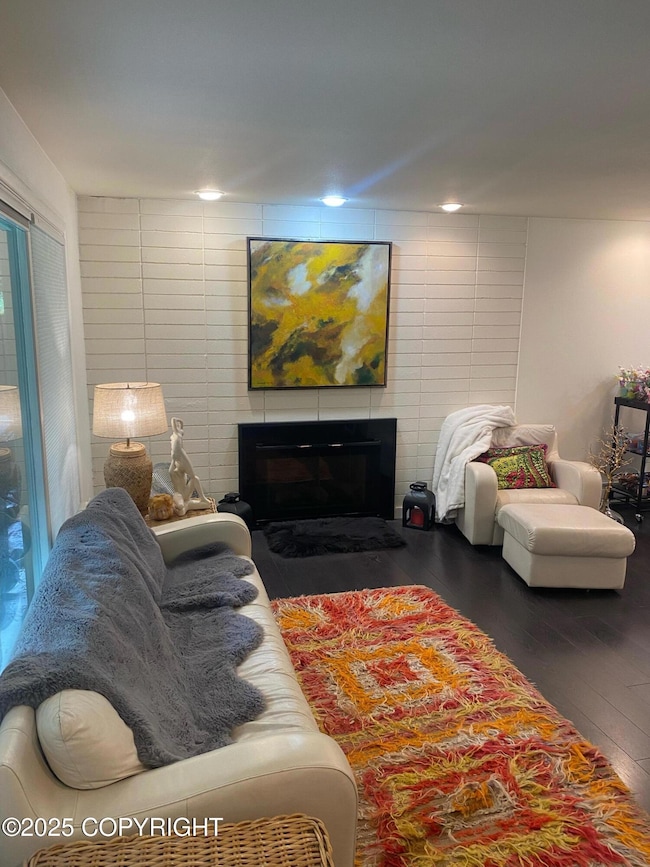 5545 Fairbanks St, Anchorage, AK 99518 - photo 4