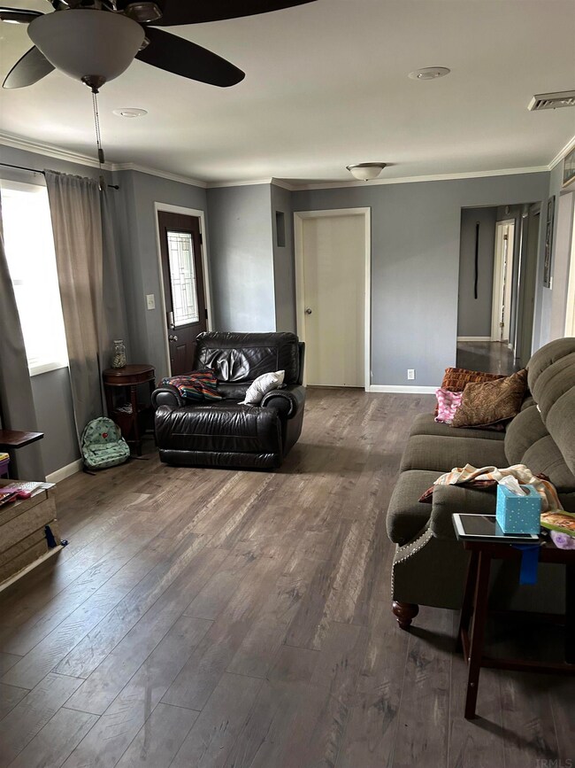 330 W Butcher St, Geneva, IN 46740 - photo 6