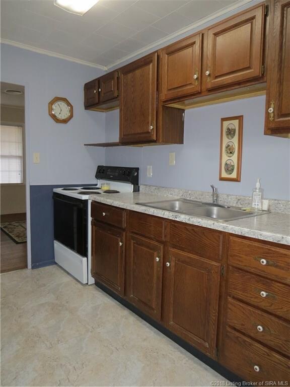 2711 Charlestown Rd, New Albany, IN 47150 - photo 4