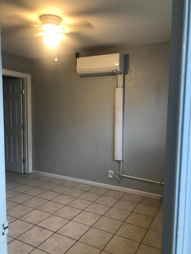 4022 Taylor Ave unit 3, El Paso, TX 79930 - photo 4