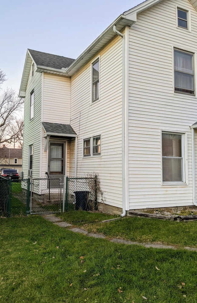 250 Chestnut St, Marion, OH 43302 - photo 3