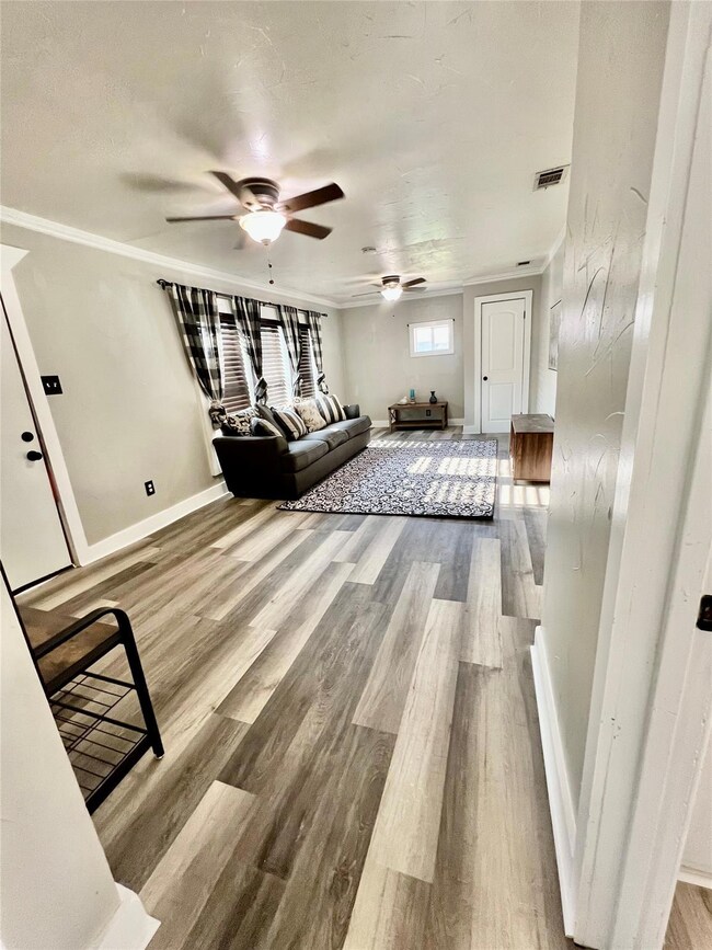 808 N York Ave, Denison, TX 75020 - photo 6