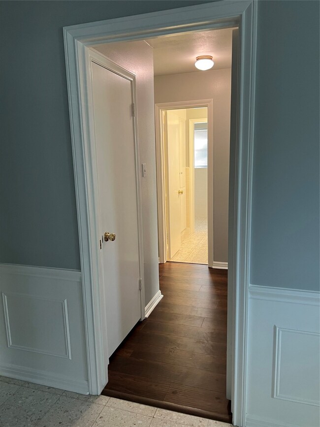 4610 Chantilly Cir, Houston, TX 77018 - photo 5