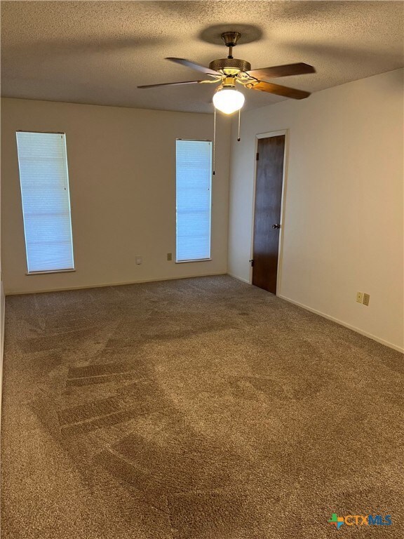 1339 Tulip Ln, New Braunfels, TX 78130 - photo 7