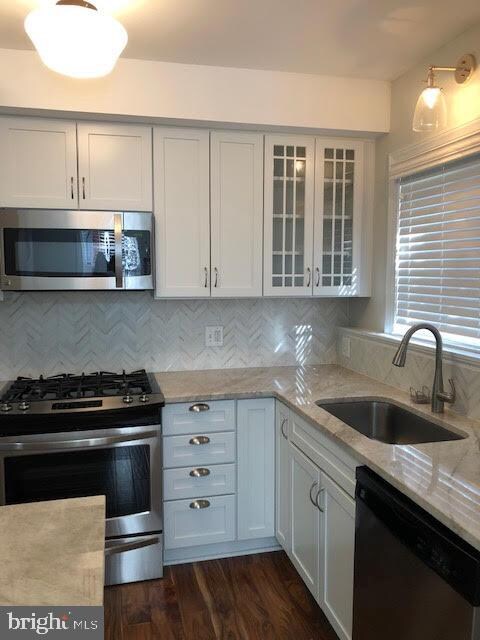 1656 Preston Rd, Alexandria, VA 22302 - photo 6