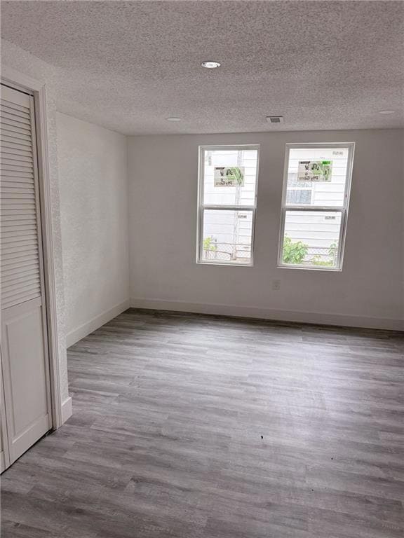 611 W 3rd St, Coffeyville, KS 67337 - photo 6