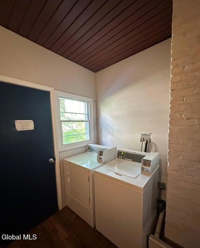 51 Elm St unit 3, Albany, NY 12202 - photo 6