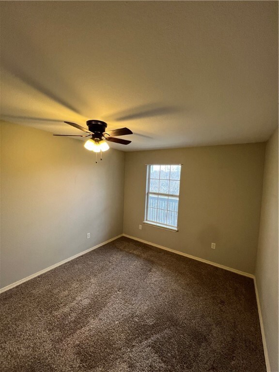 944 N Storer Ave unit 16, Fayetteville, AR 72701 - photo 7