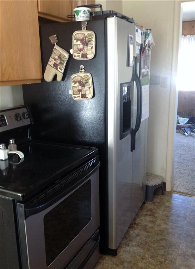 508 Upham St, Klamath Falls, OR 97601 - photo 4