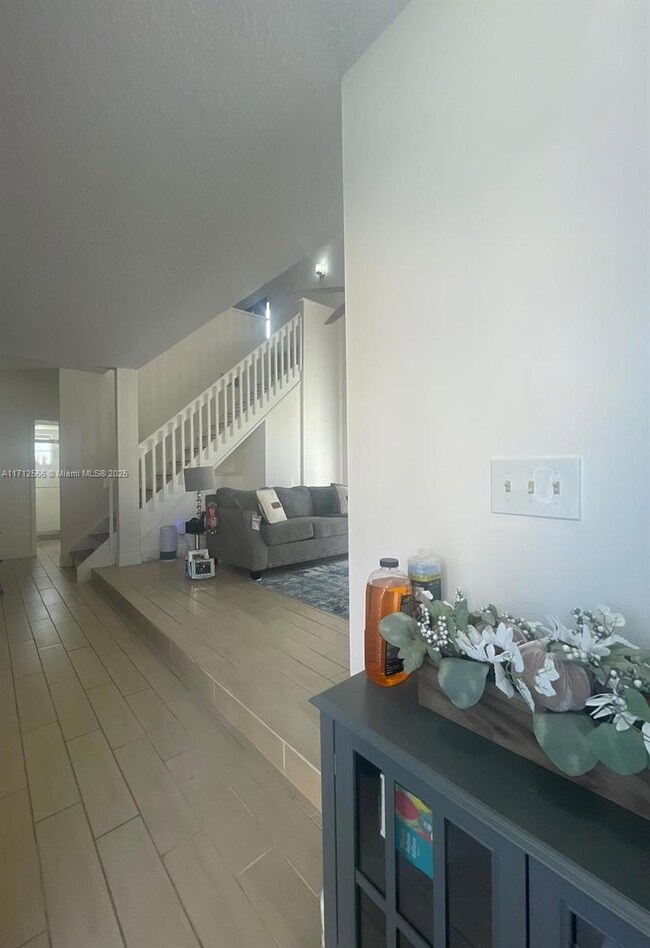 4075 Coral Springs Dr unit 5, Coral Springs, FL 33065 - photo 6