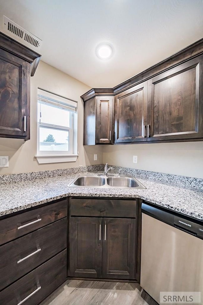 560 Trails End, Idaho Falls, ID 83402 - photo 6