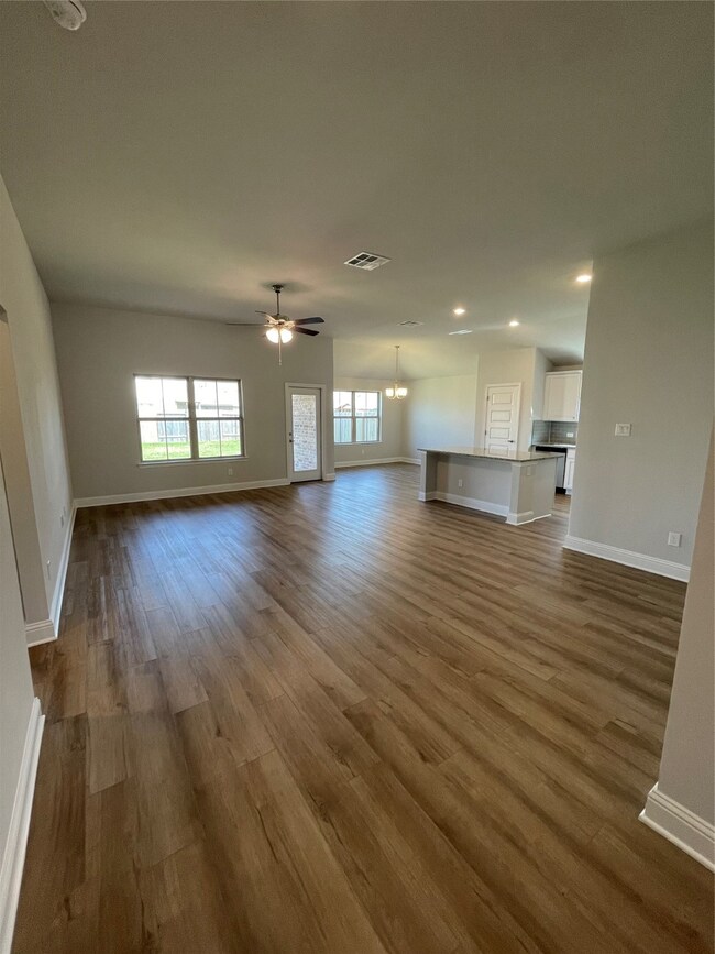 30174 Alpine Aster Ln, Cleveland, TX 77327 - photo 2