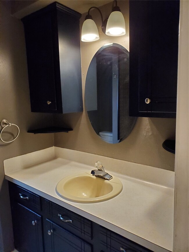 376 Windsor Square, Alvin, TX 77511 - photo 7