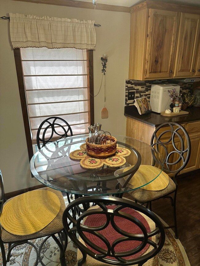 4FD72E71-CDC1-49B3-BA70-AF37DE4B50F2