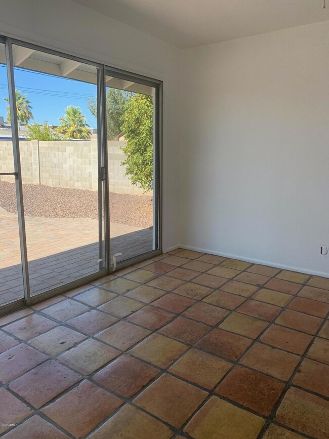 1344 E Don Carlos Ave, Tempe, AZ 85281 - photo 7