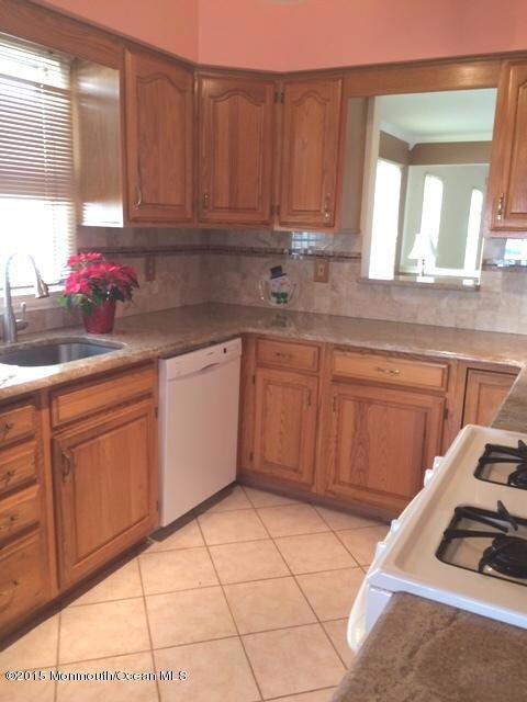 1565 Crimson Rd, Toms River, NJ 08755 - photo 5