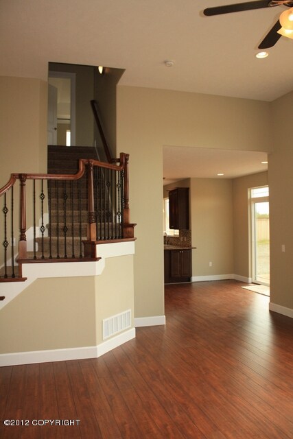 Flowing Floorplan