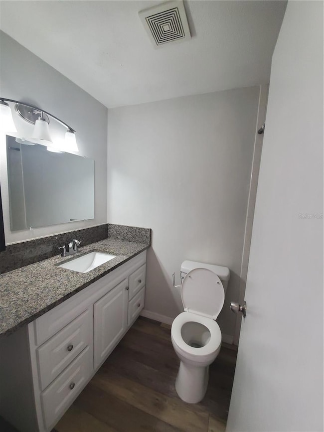 5650 Swift Rd, Sarasota, FL 34231 - photo 6