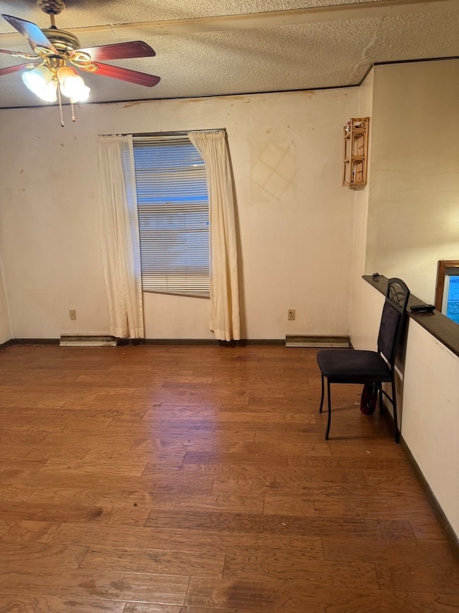 252 Alexander Dr, Rantoul, IL 61866 - photo 2