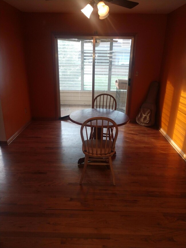 1101 Bronwyn Ave, Columbus, OH 43204 - photo 5