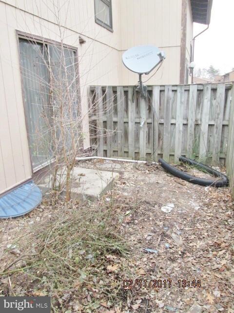 388 West Ct, Glen Burnie, MD 21061 - photo 2