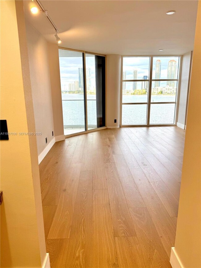 Williams Island 2800 unit 706, Aventura, FL 33160 - photo 5