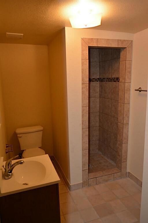 1644 Hawthorne St unit D, Houston, TX 77006 - photo 7