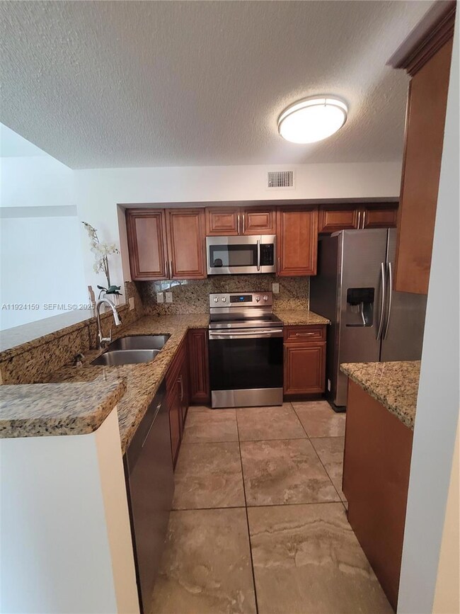 2133 Renaissance Blvd unit 306, Miramar, FL 33025 - photo 2